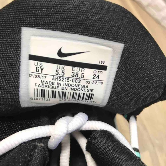 Nike Air More Money GS Wolf Grey Kids AUTHENTIC - Picture 7 of 8